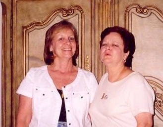 Diane-Betsy.jpg (28933 bytes)